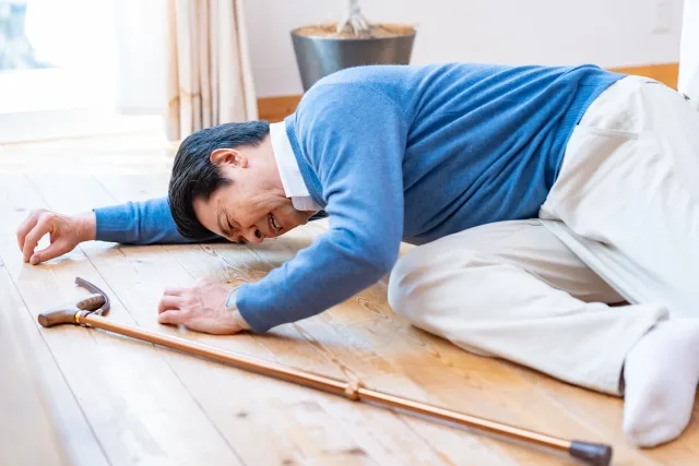 糖化が進み筋力低下で転んでしまった人